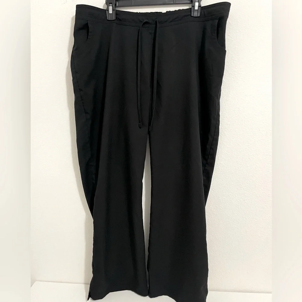 Women's Black Scrub Bottoms with Drawstring - Picture 1 of 5